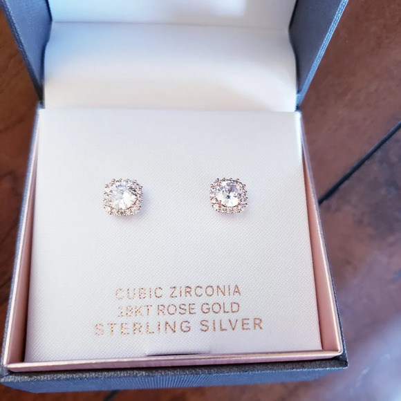 New Primrose 18kt Gold Over Sterling Silver Cubic Zircona Stud Earrings - Picture 9 of 10